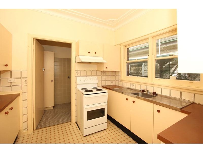 35 Picnic Point Road, Panania NSW 2213