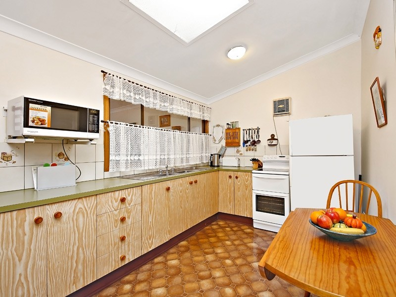 20 Carrington Street, Revesby NSW 2212