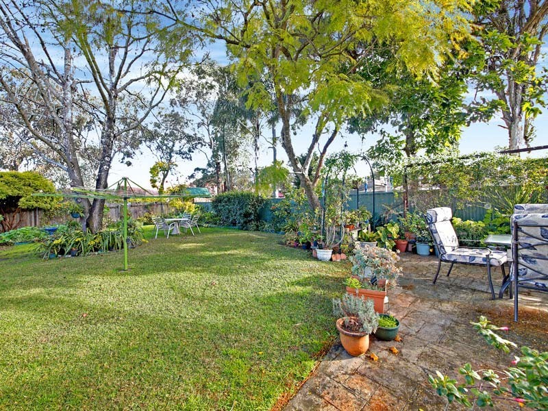 20 Carrington Street, Revesby NSW 2212