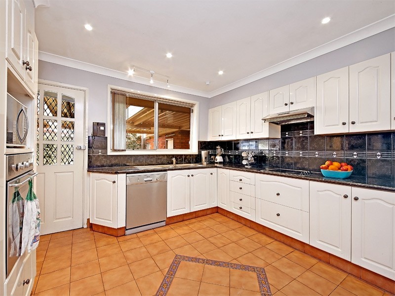 11 Warlencourt Avenue, Milperra NSW 2214