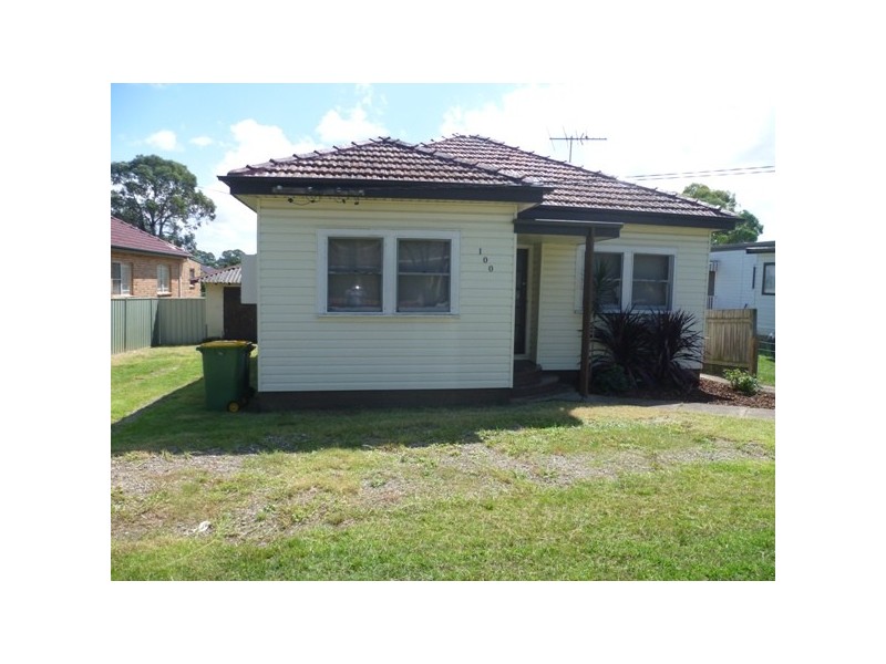 100 Sherwood Street, Revesby NSW 2212
