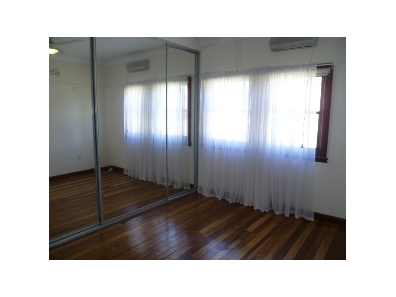 100 Sherwood Street, Revesby NSW 2212