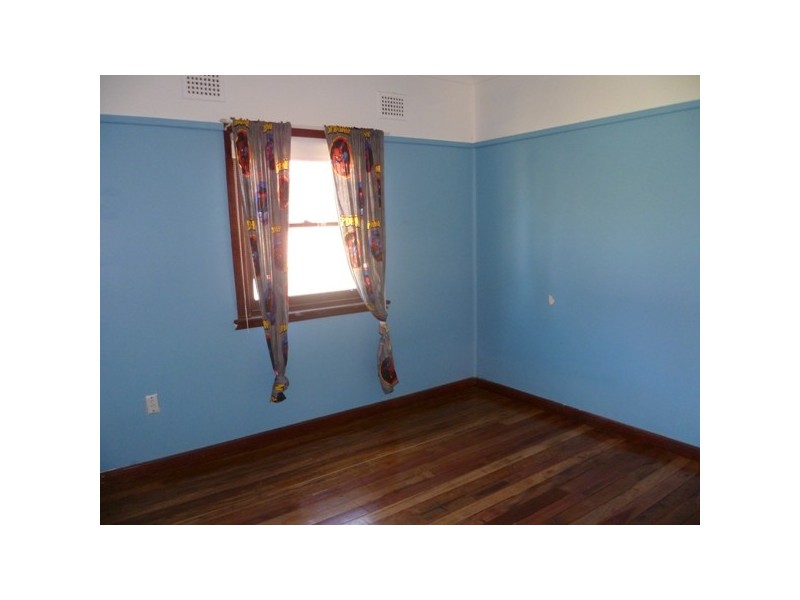 100 Sherwood Street, Revesby NSW 2212