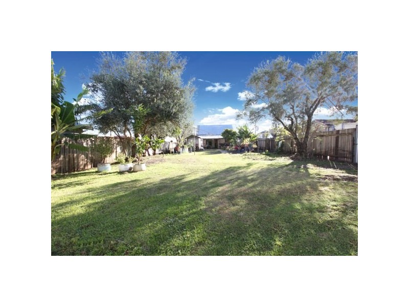 1 Rodgers Avenue, Panania NSW 2213