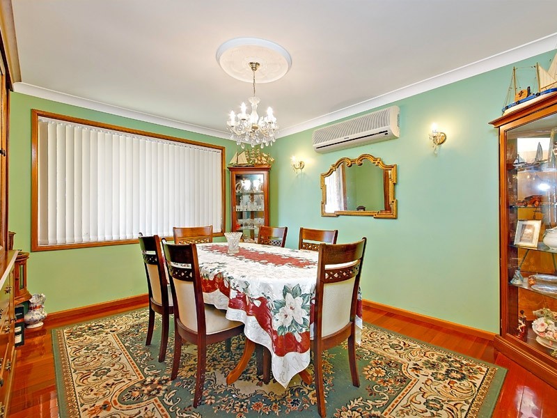 11 Warlencourt Avenue, Milperra NSW 2214