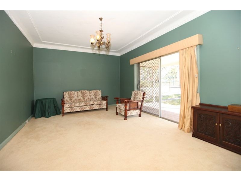 59 Lehn Road, East Hills NSW 2213