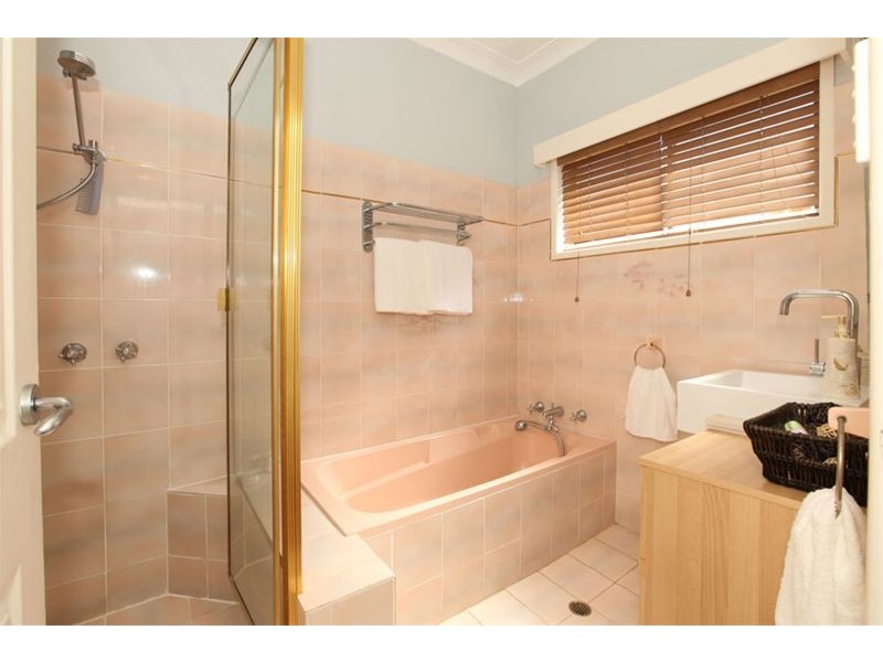 64 Lucas Road, East Hills NSW 2213