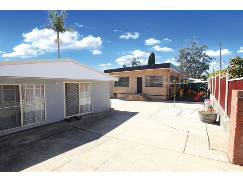 64 Lucas Road, East Hills NSW 2213