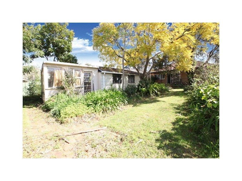 59 Lehn Road, East Hills NSW 2213