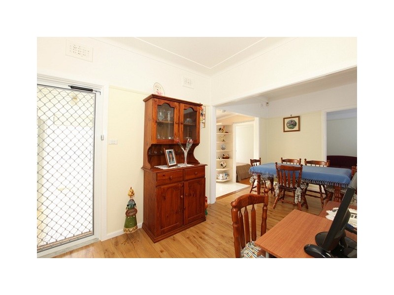 25 Drake Street, Panania NSW 2213