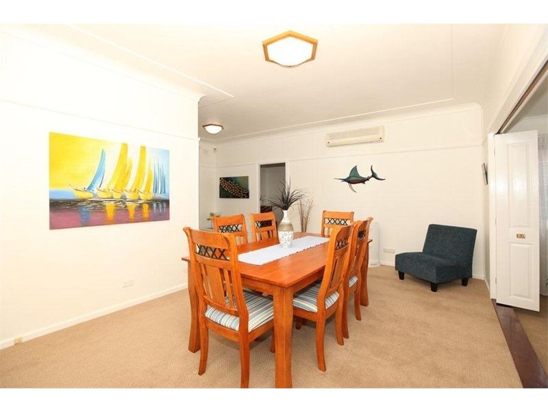 25 Drake Street, Panania NSW 2213