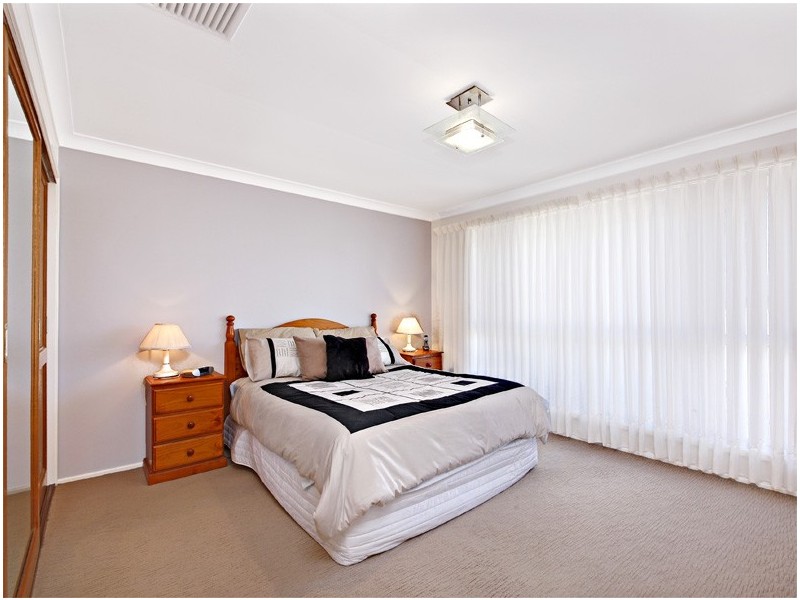 3 Riverside Avenue, Picnic Point NSW 2213