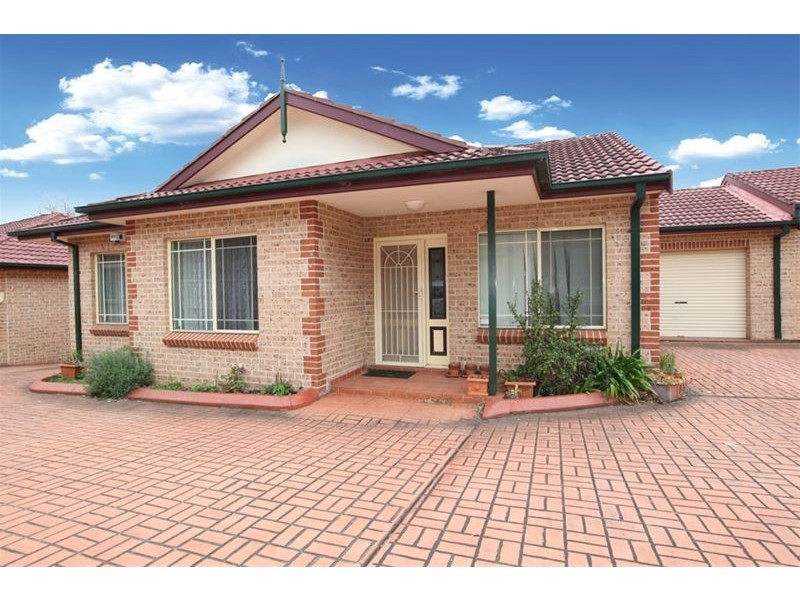 3/65 Lucas Road, East Hills NSW 2213