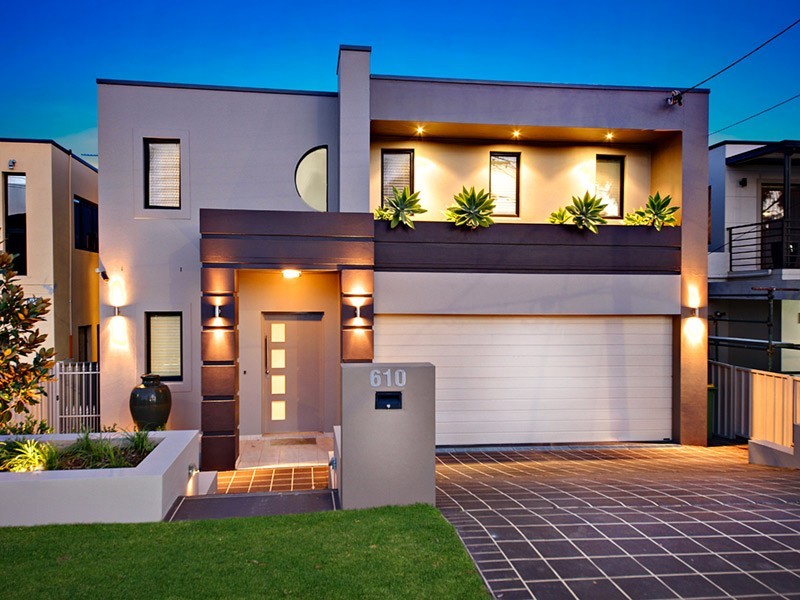 610 Henry Lawson Drive, East Hills NSW 2213