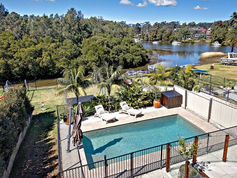 610 Henry Lawson Drive, East Hills NSW 2213