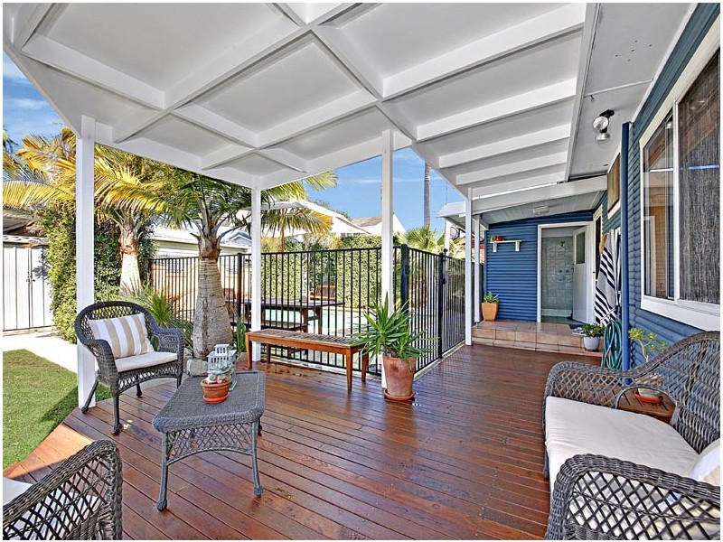 10 Greenway Parade, Revesby NSW 2212