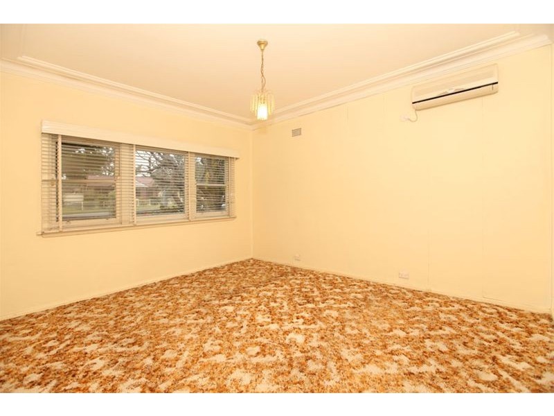 163  Belmore Road, Peakhurst NSW 2210