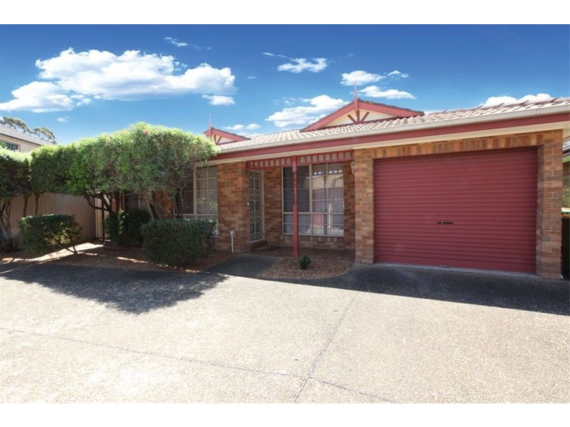 2/5 Haddon Crescent, Revesby NSW 2212
