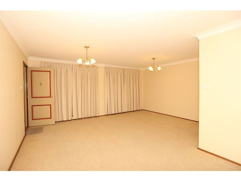 2/5 Haddon Crescent, Revesby NSW 2212