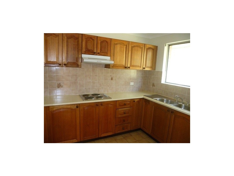 4/42-44 Sir Joseph Banks Street, Bankstown NSW 2200