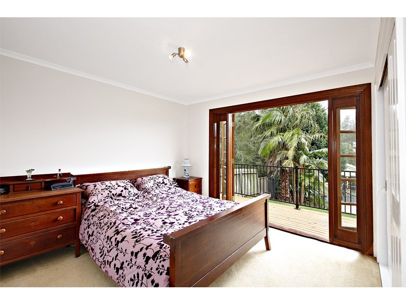 614 Henry Lawson Drive, East Hills NSW 2213