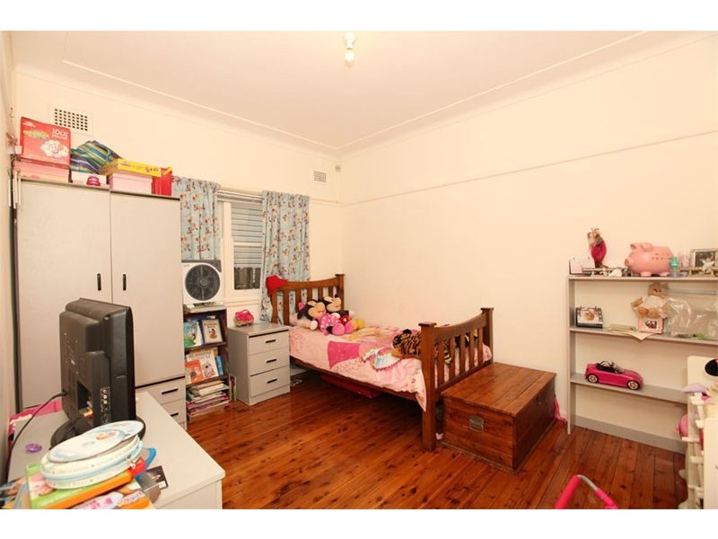 36 Villiers Road, Padstow Heights NSW 2211