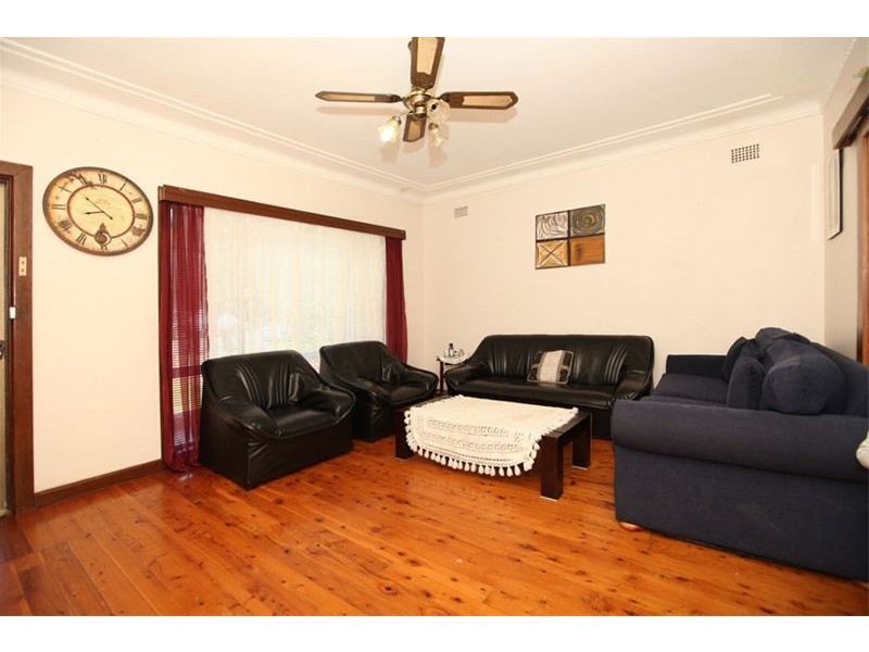 6 Weston Street, Revesby NSW 2212