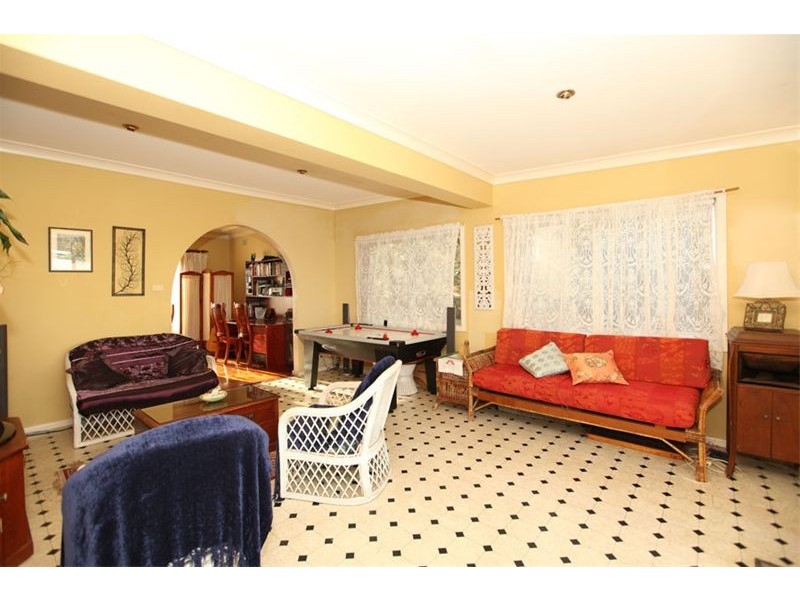 85 Picnic Point Road, Panania NSW 2213