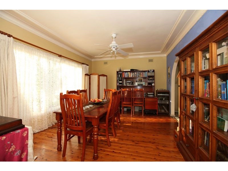 85 Picnic Point Road, Panania NSW 2213