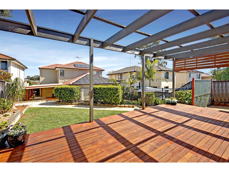 10 Eucalyptus Court, Picnic Point NSW 2213