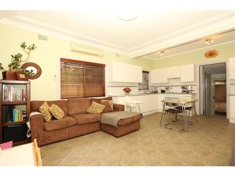 234  The River Road, Revesby NSW 2212