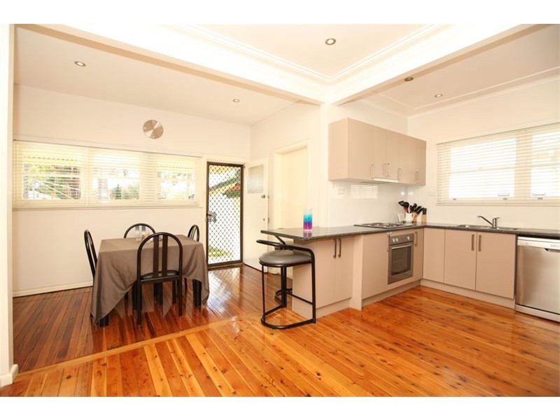 8 Kerrie Crescent, Panania NSW 2213