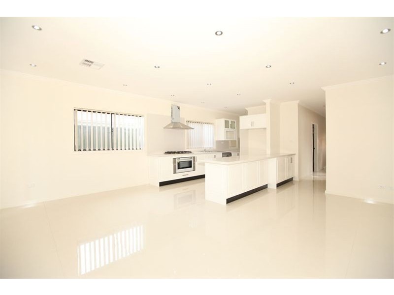 6A Halcyon Avenue, Padstow NSW 2211