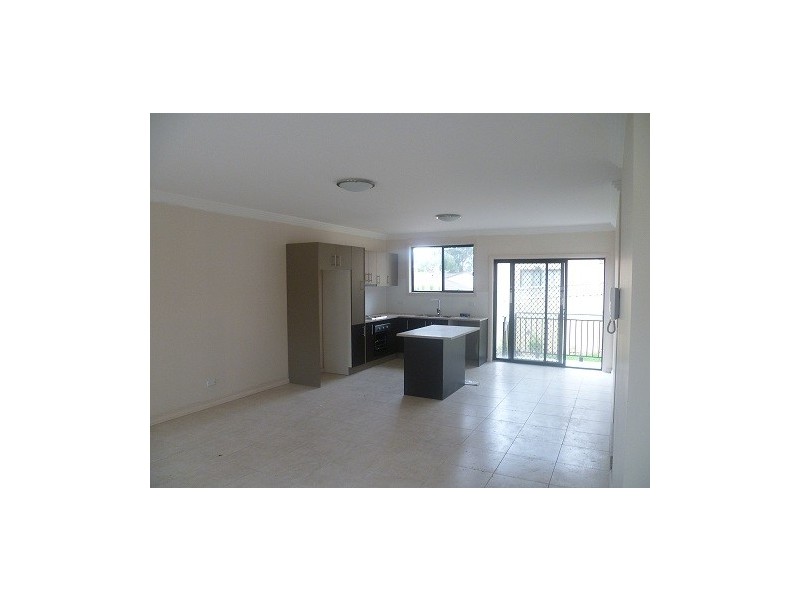 4/6 Jensen Street, Condell Park NSW 2200