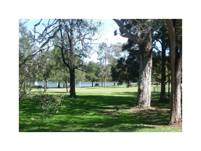 688 Henry Lawson Drive, Picnic Point NSW 2213