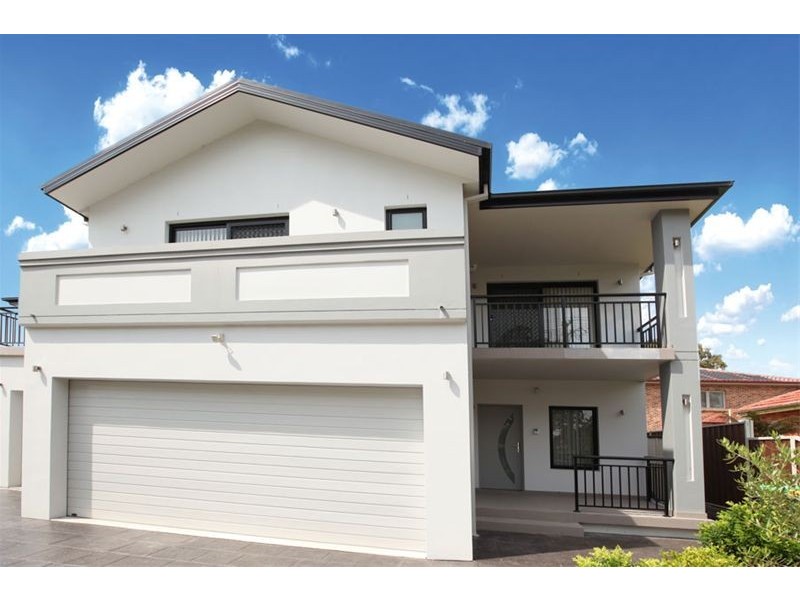 17A Burns Road, Picnic Point NSW 2213