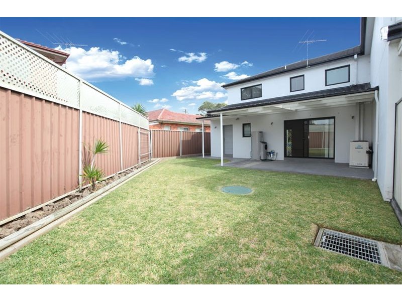 17A Burns Road, Picnic Point NSW 2213