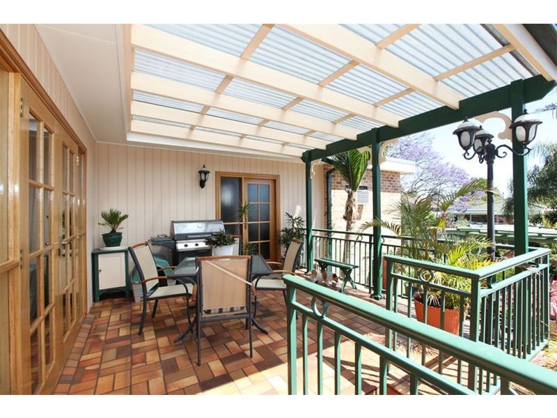 24 Burns Road, Picnic Point NSW 2213