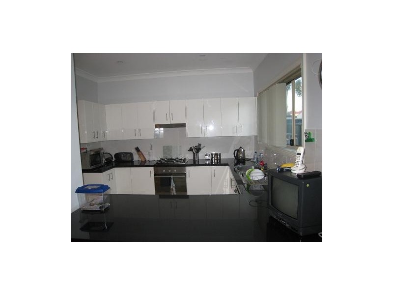 2d Roslyn Avenue, Panania NSW 2213