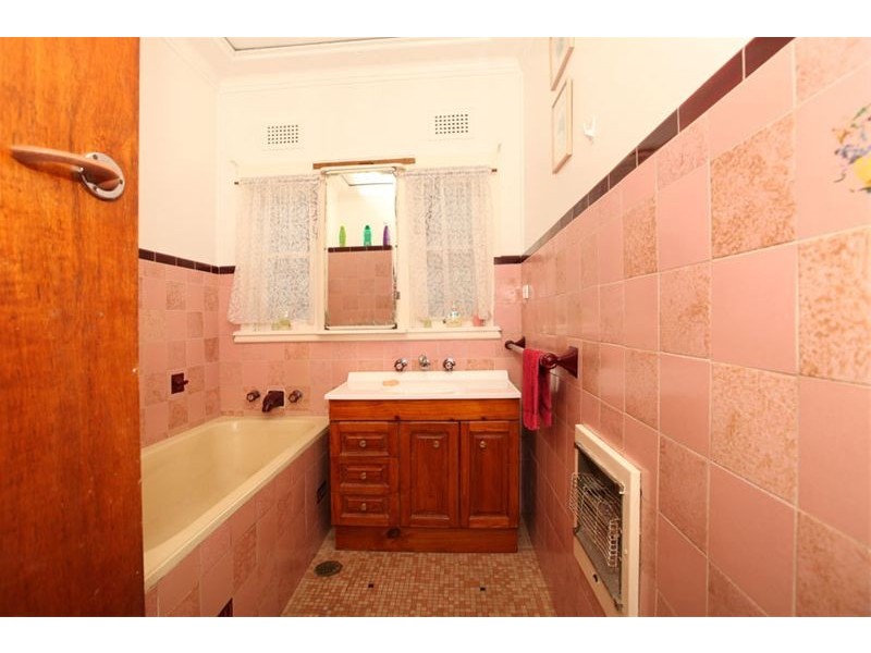 148 Marco Avenue, Panania NSW 2213