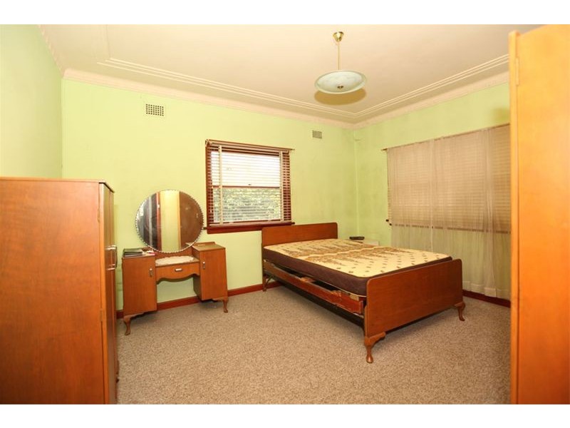 24 Ferndale Road, Revesby NSW 2212