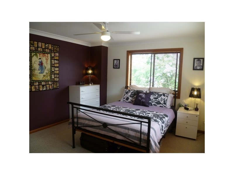 16 Bracher Street, East Hills NSW 2213