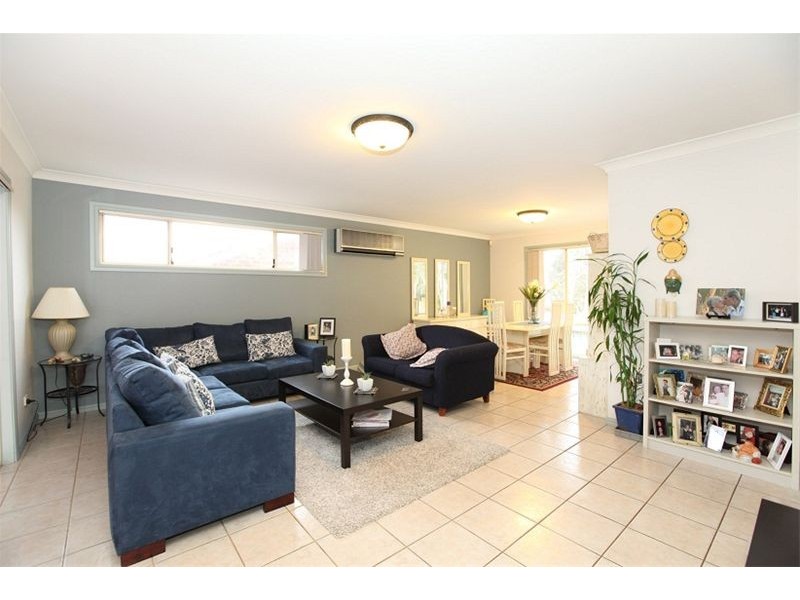 829D Henry Lawson Drive, Picnic Point NSW 2213