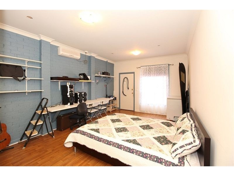 829D Henry Lawson Drive, Picnic Point NSW 2213