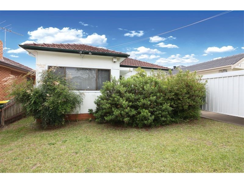 4 Freda Street, Panania NSW 2213
