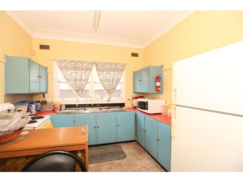 4 Freda Street, Panania NSW 2213