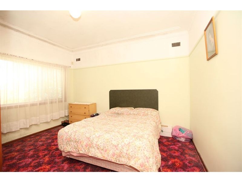 4 Freda Street, Panania NSW 2213