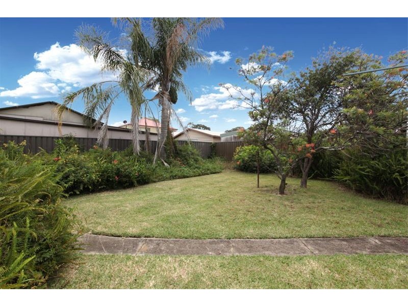 4 Freda Street, Panania NSW 2213