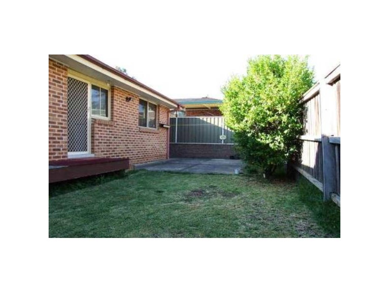2/7A Wilberforce Road, Revesby NSW 2212