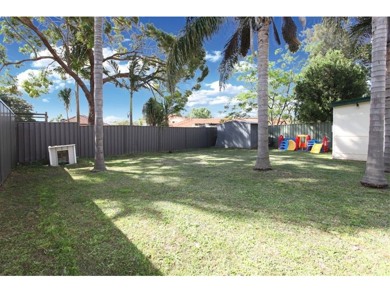 8 Kerrie Crescent, Panania NSW 2213